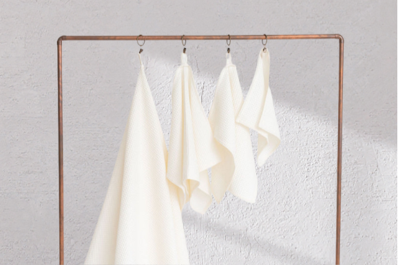 The Organic Waffle Cotton Towel - Vanilla