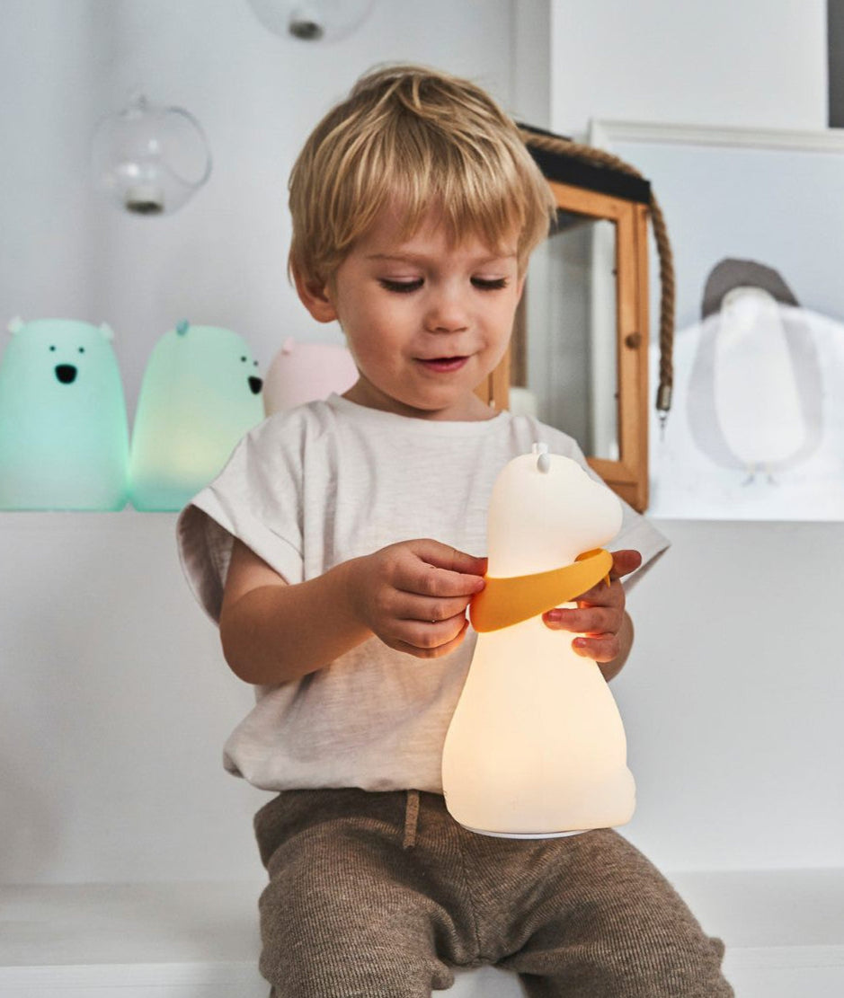 Giraffe Silicone Lamp - White